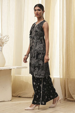 Black Printed Asymmetric Kurta Set image number 3