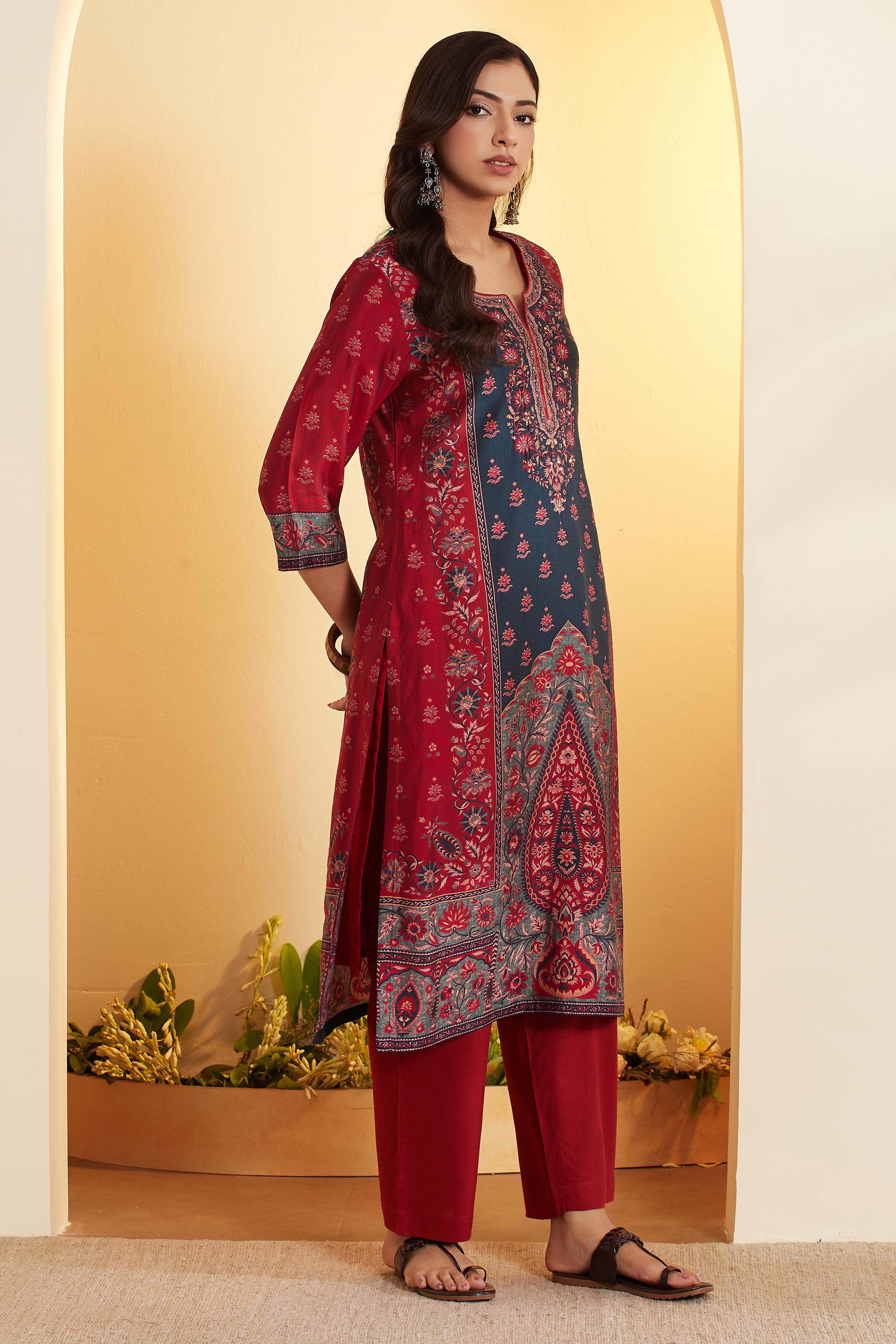 Green Viscose Blend Straight Suit Set image number 4