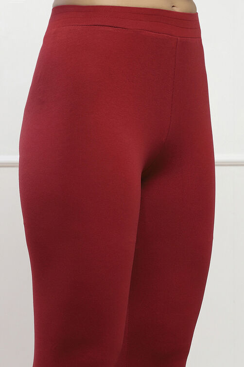 Maroon Cotton Blend Fitted Anklet image number 1