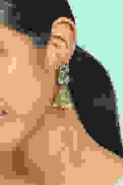 Gold Green Alloy Jhumka image number 1