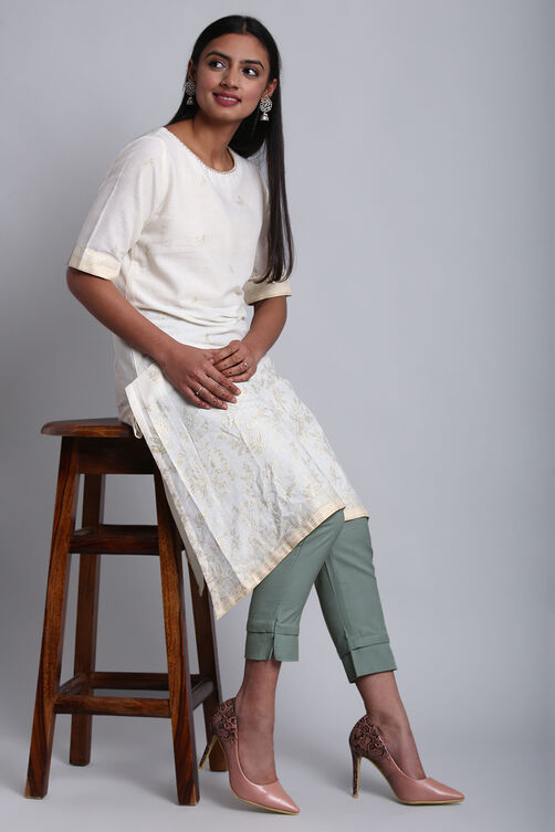 Green Bay Cotton Blend Solid Pant image number 4