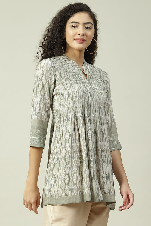 Ash Grey LIVA Flared Printed Short Kurti image number 3