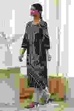 Black Pure Cotton Printed Straight Kurta image number 2