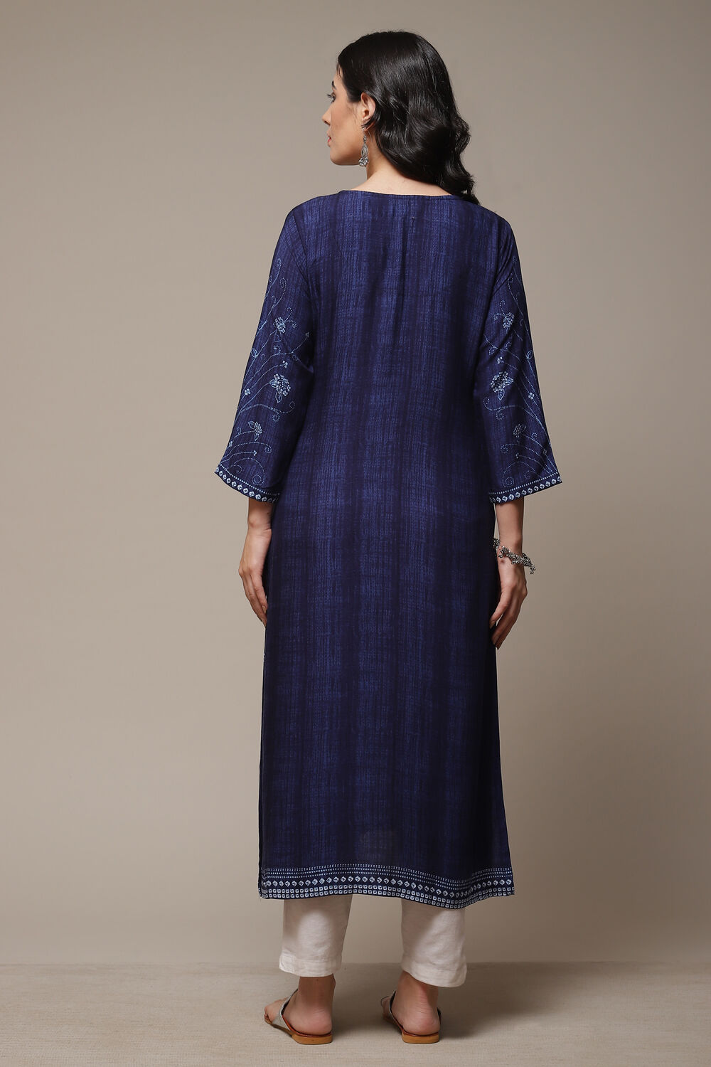 Indigo LIVA Straight Printed Kurta image number 2