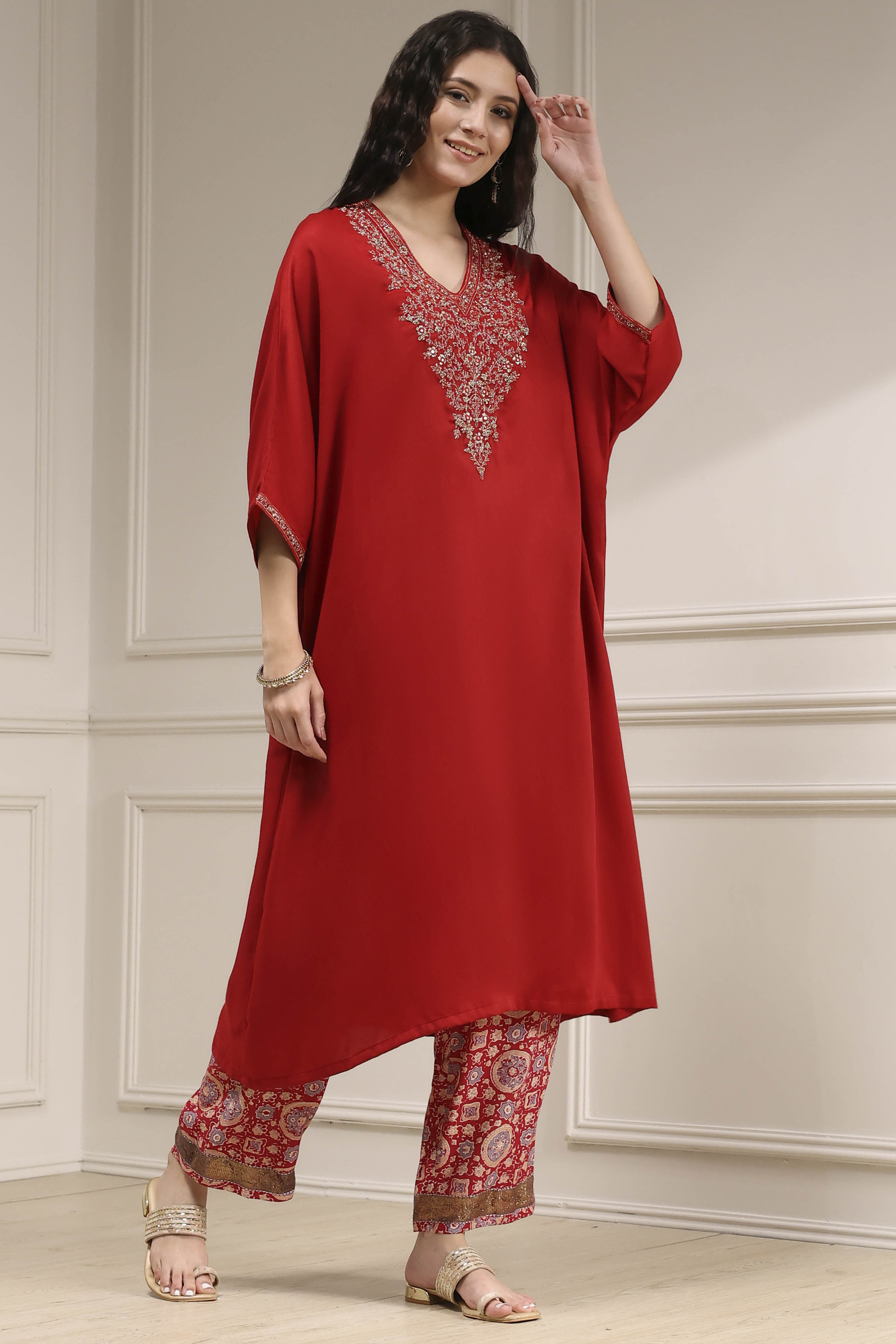 Red Satin Solid Kaftan-Style Kurta Set image number 5