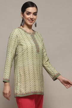 Green Polyester Straight Kurti image number 5