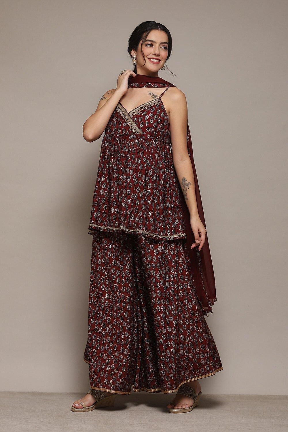 Maroon Cotton Printed Suit Set image number 4