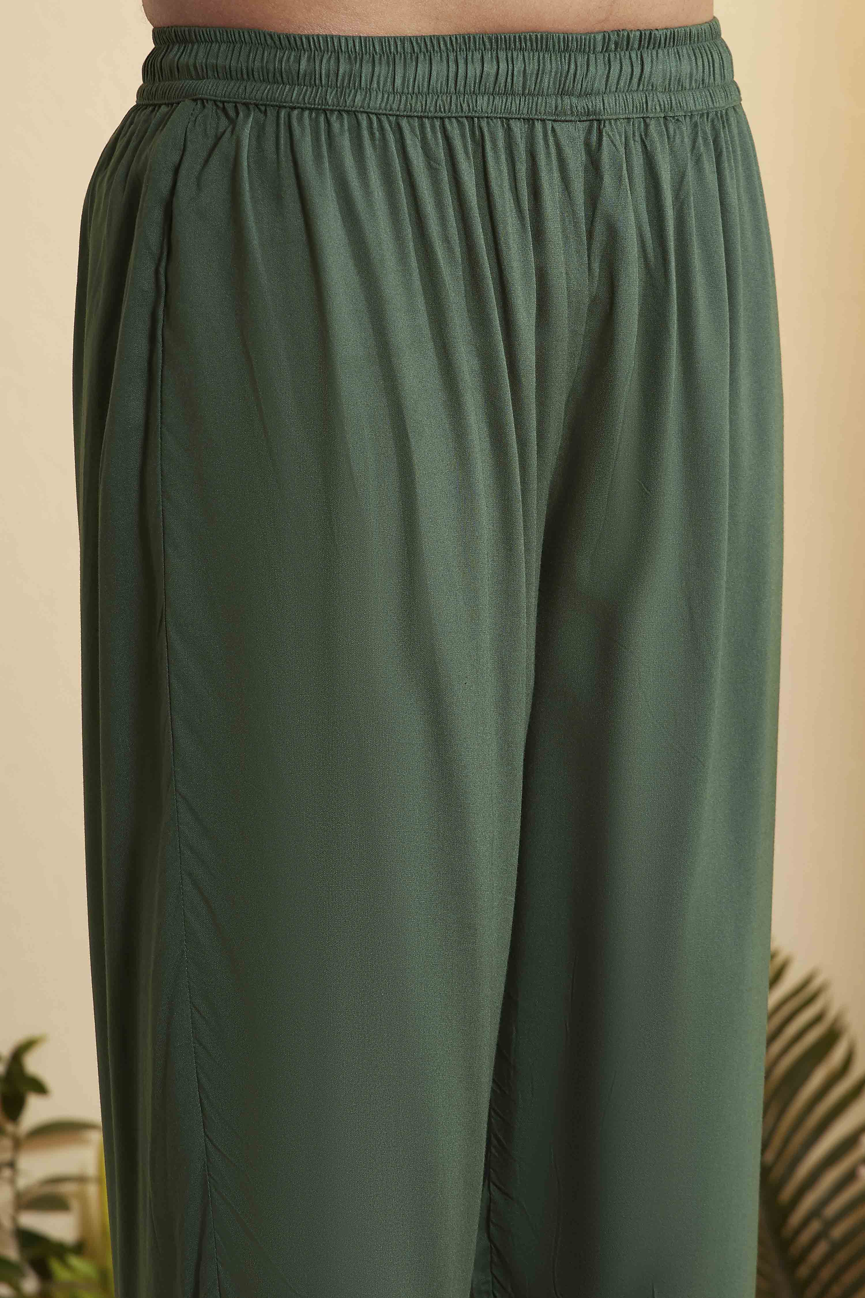 Green Viscose Rayon Straight Fusion Set image number 2