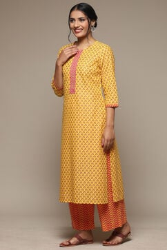 Yellow Cotton Straight Kurta Palazzo Suit Set image number 3