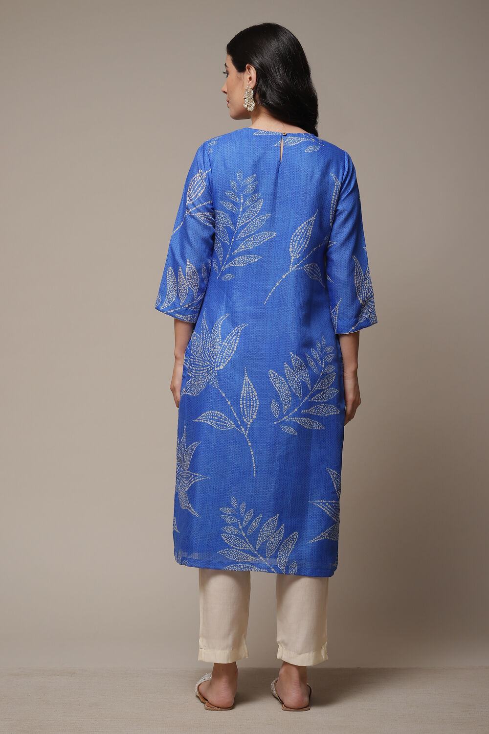 Blue Cotton Blend Straight Printed Kurta image number 2