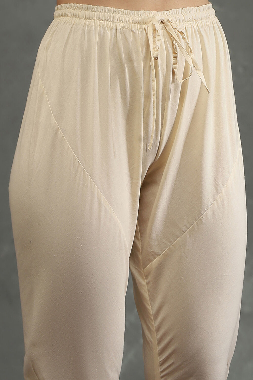 Rohit Bal Cream-Colored Silk Chanderi Floral Printed Anarkali Suit Set image number 2