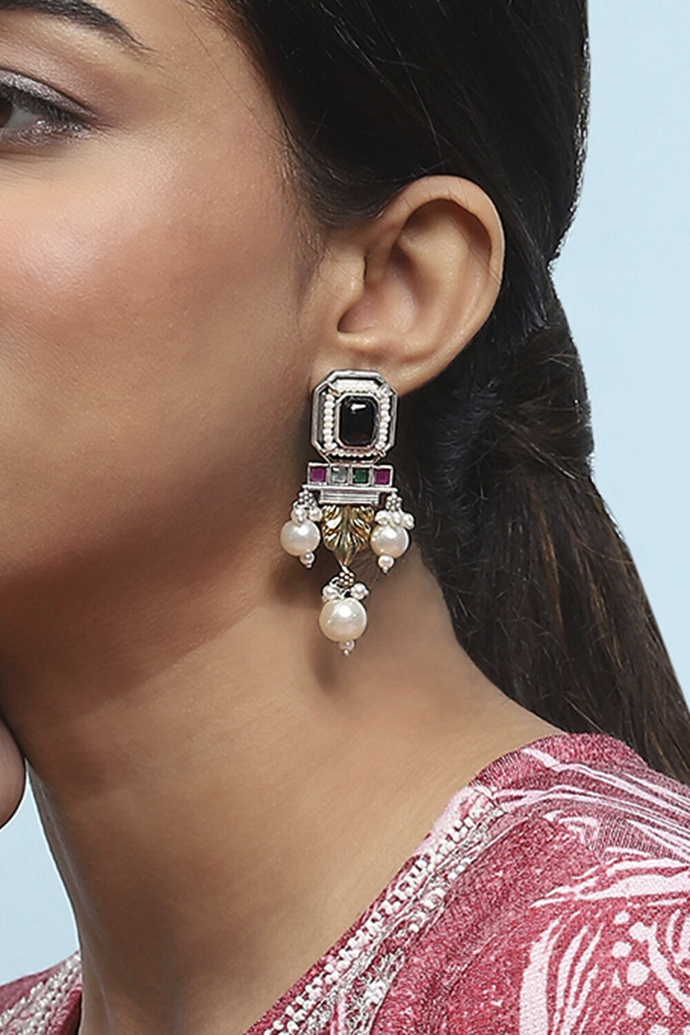 Black Stone Statement Earrings image number 3