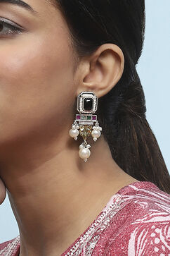 Black Brass Drop & Danglers image number 3