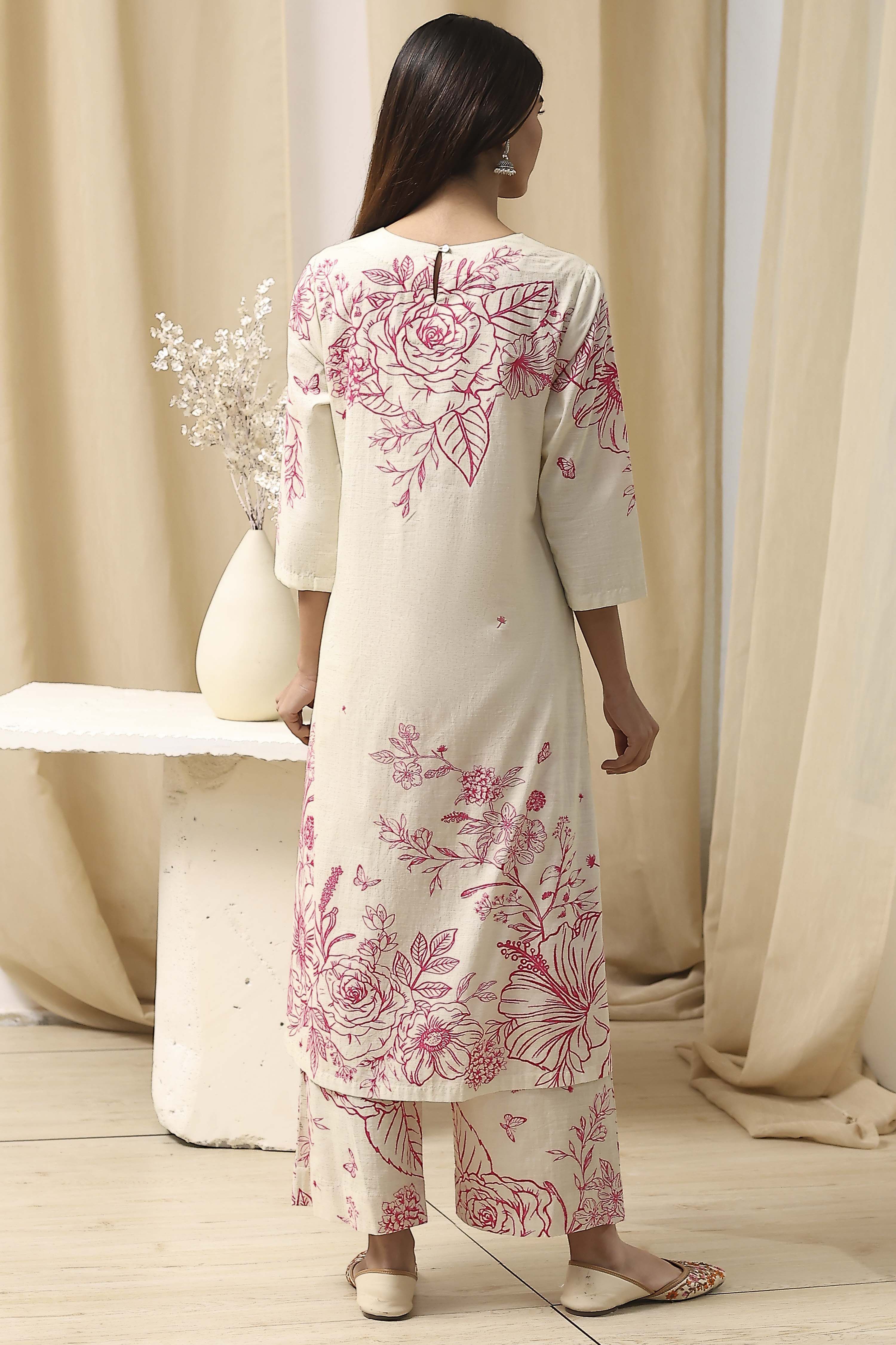 Off-White and Blue Cotton Straight Suit Set image number 4