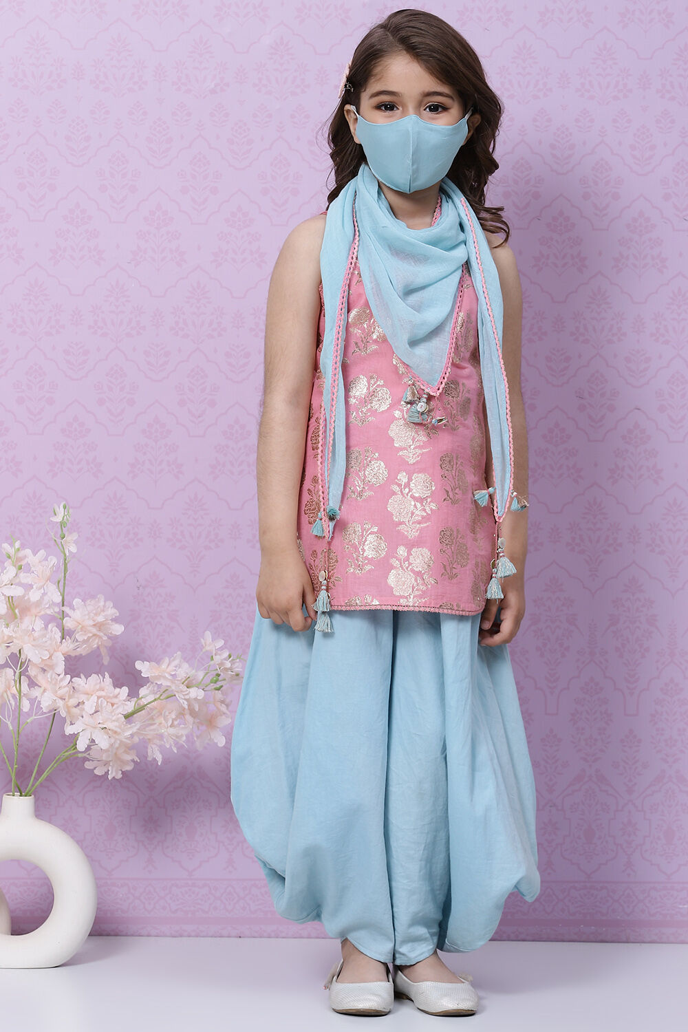 Pink Viscose Straight Kurta Dhoti Pant Suit Set image number 7