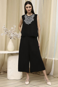 Black Viscose Rayon Straight Solid Fusion Set image number 6