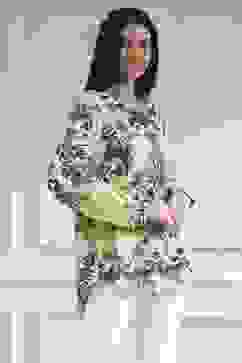 Off-White and Blue Printed Relaxed Fit Shirt image number 4