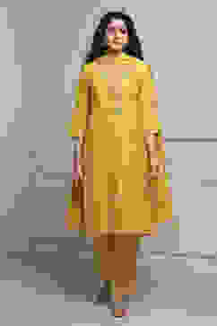 Lime Cotton Blend Printed Straight Suit Set image number 0