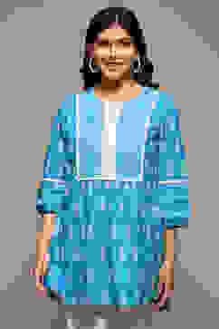 Blue Cotton Embroidered Kurti image number 5