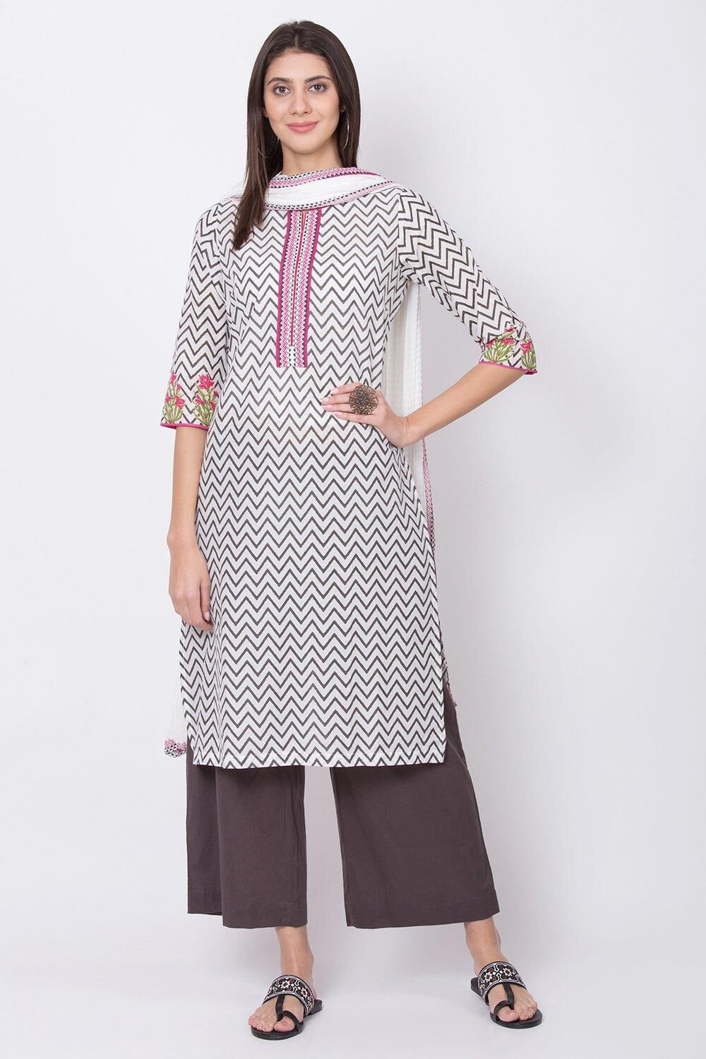 Off White Straight Kurta Palazzo Suit Set image number 2