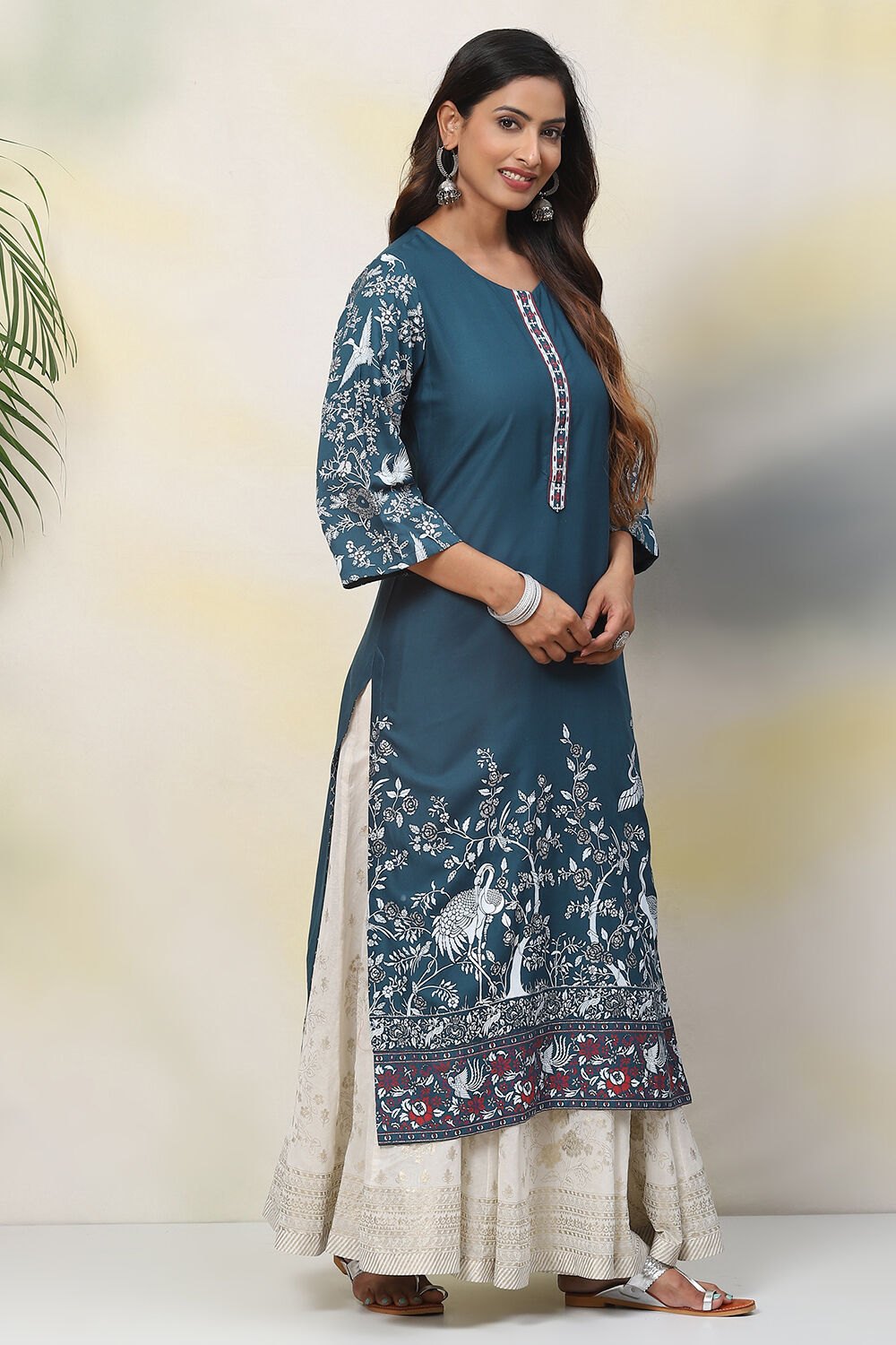 Ochre Straight Viscose Kurta image number 3