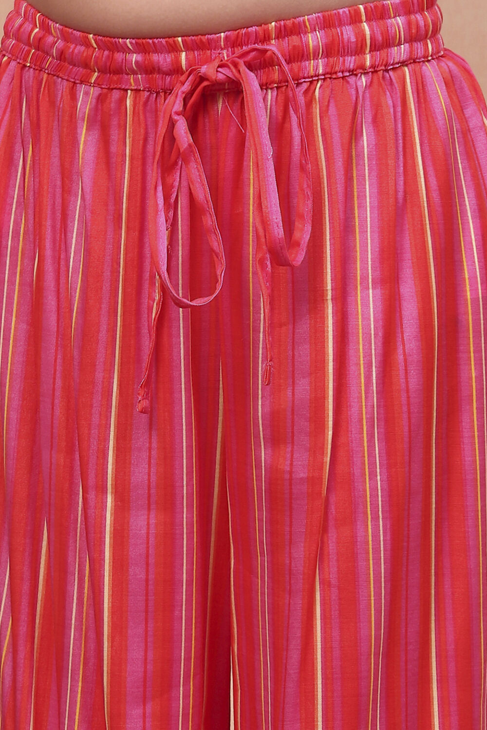 Yellow and Pink Viscose Blend Floral Straight Suit Set image number 2