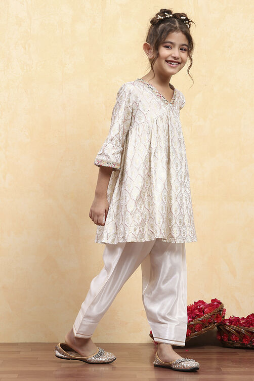 Green Viscose Rayon Printed Anarkali Kurta Pants Set image number 5