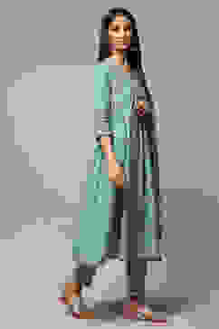 Sap Green Cotton Gathered Kurta Pants Suit Set image number 6