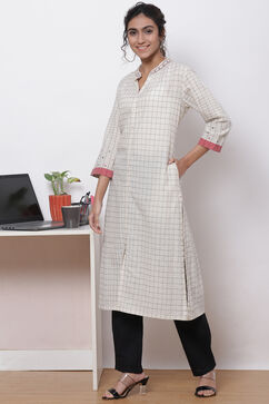 Natural Cotton A-Line Kurta image number 2