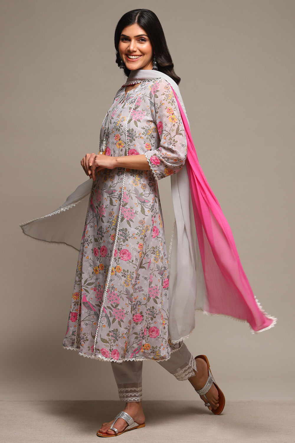 Grey Cotton Blend Kalidar Kurta Pants Suit Set image number 5