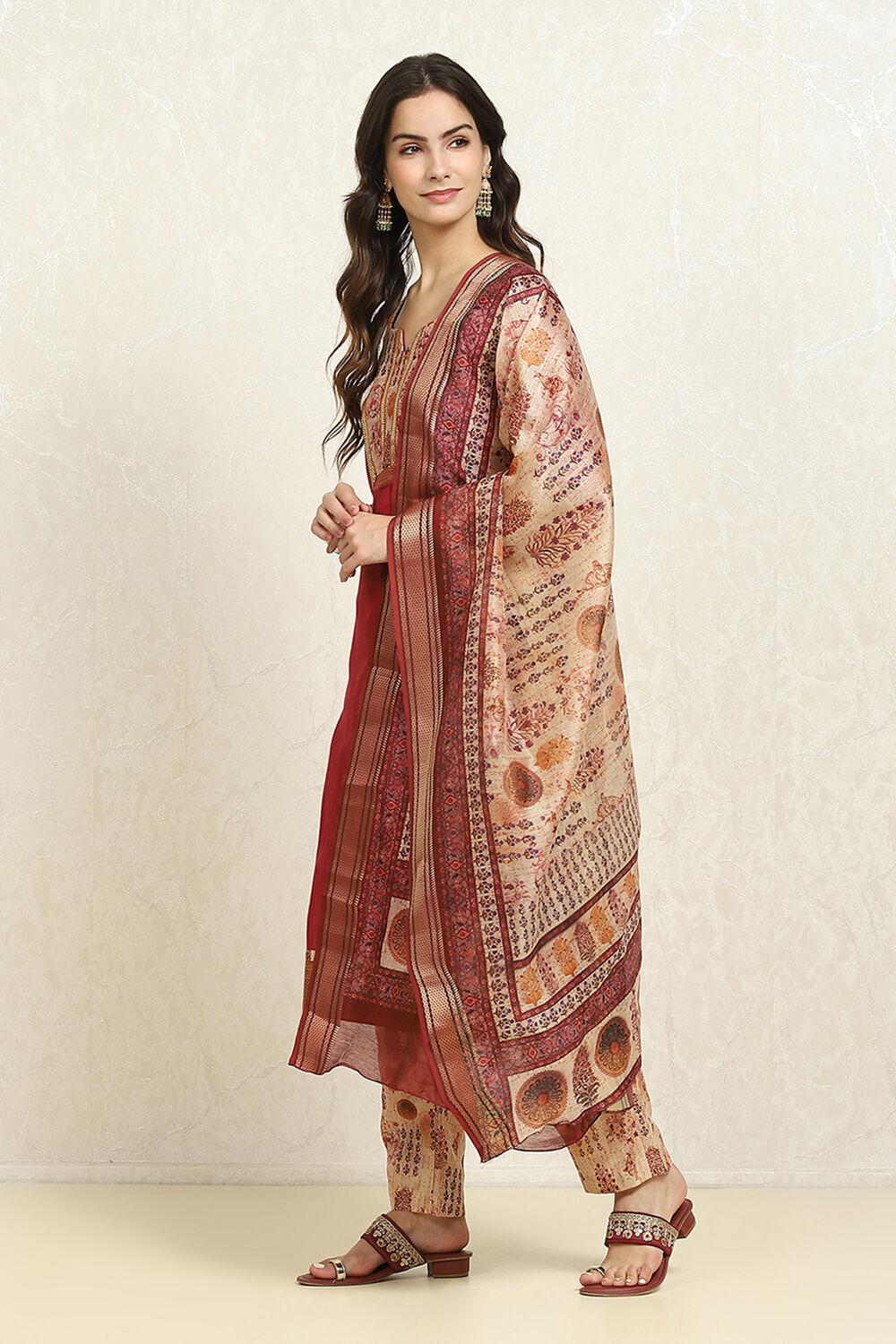 Maroon Cotton Handloom Unstitched Suit Set image number 4