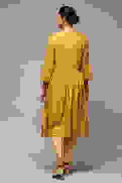 Mustard Rayon Flared Kurta image number 3