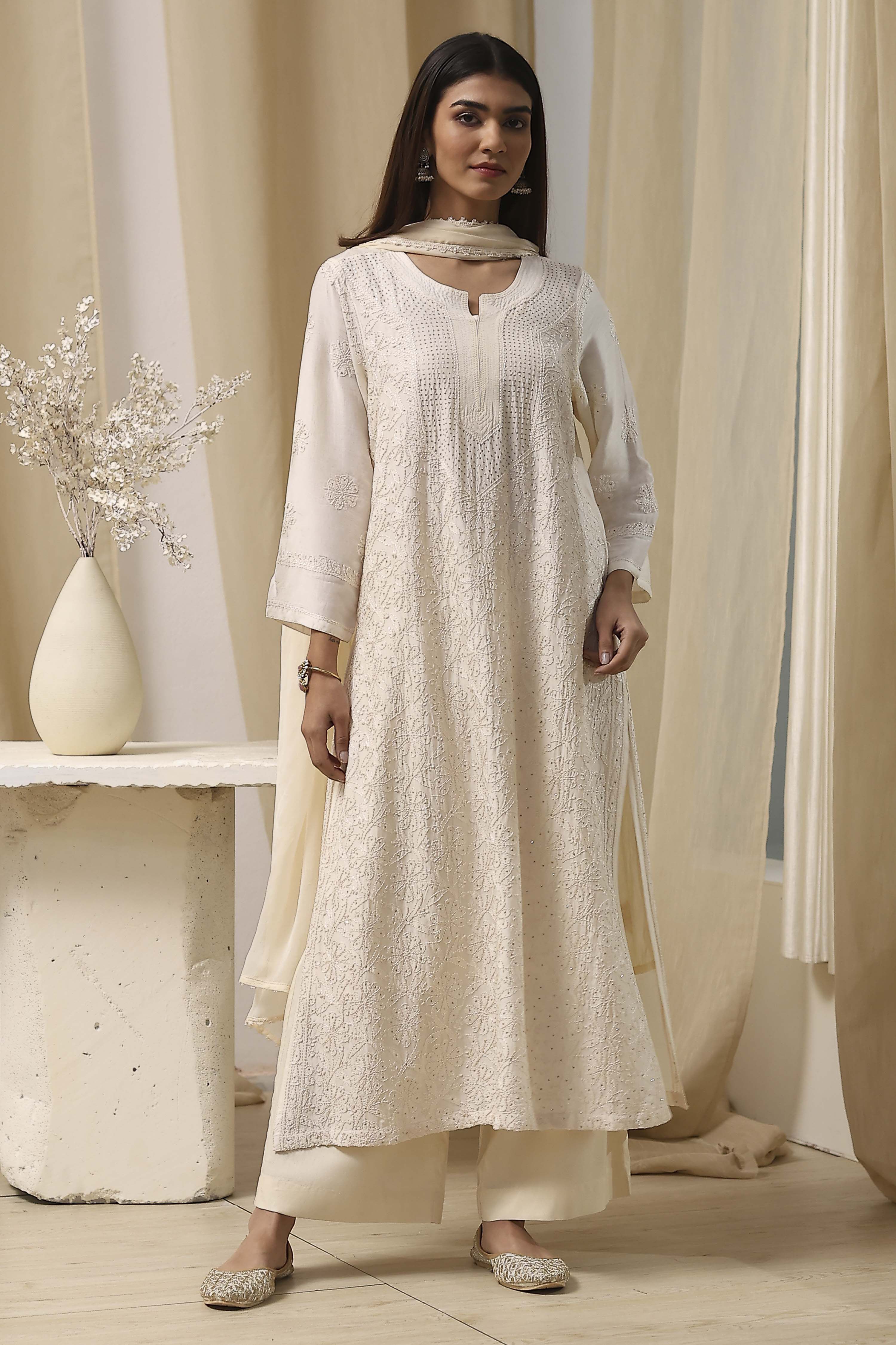 Off-White Modal Chikankari Straight Suit Set image number 6