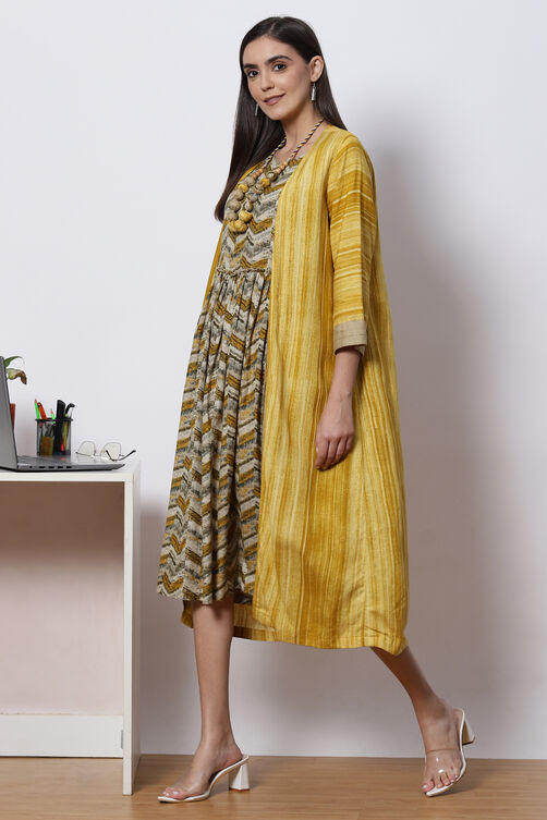 Mud Ochre LIVA A Line Printed Kurta with Jacket image number 3