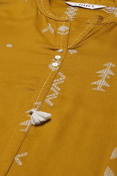 Mustard Poly Cotton Straight Yarndyed Kurta image number 1