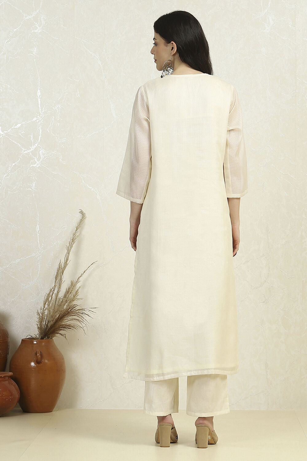 Off White Cotton Hand Embroidered Unstitched Suit Set image number 5