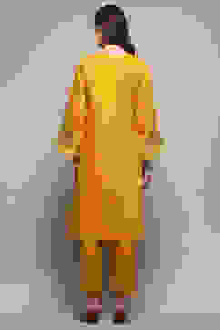 Yellow Cotton Straight Embroidered Kurta Slim Pant Suit Set image number 5