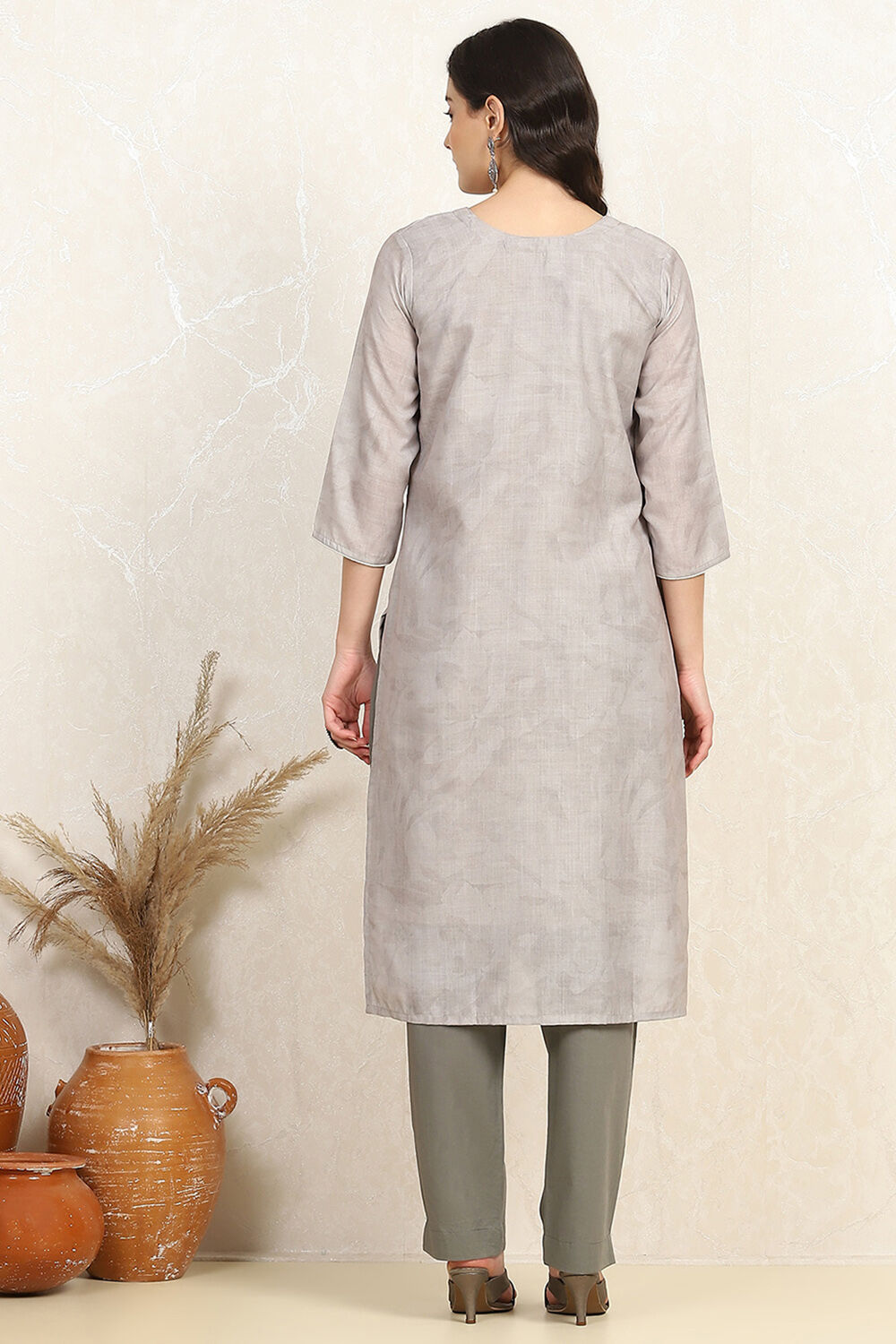 Pink Cotton Unstitched Suit Set image number 5