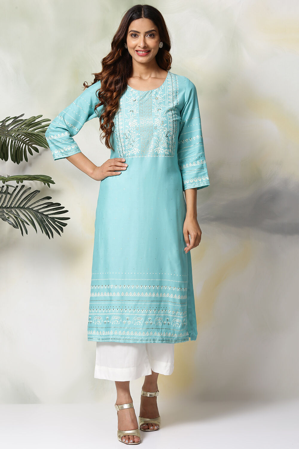 Green Rayon Straight Kurta Pants Set image number 0