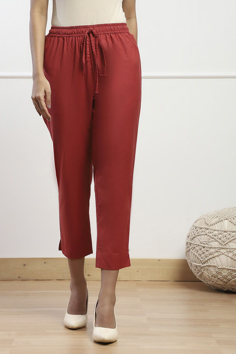 Rust Cotton Flax Slim Solid Pants image number 4