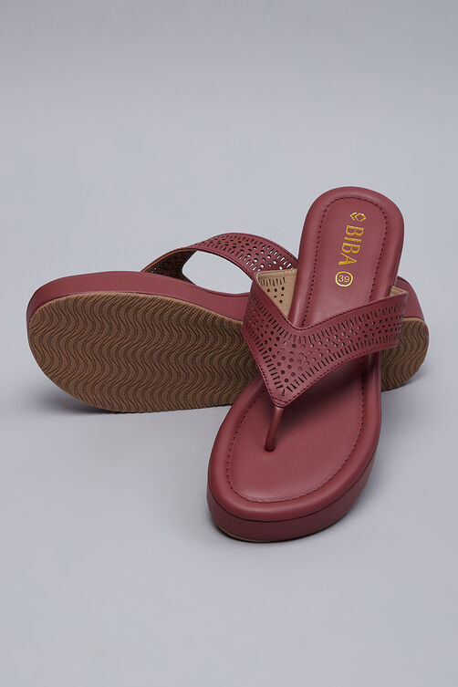 Gold Synthetic Formal Sandals image number 4