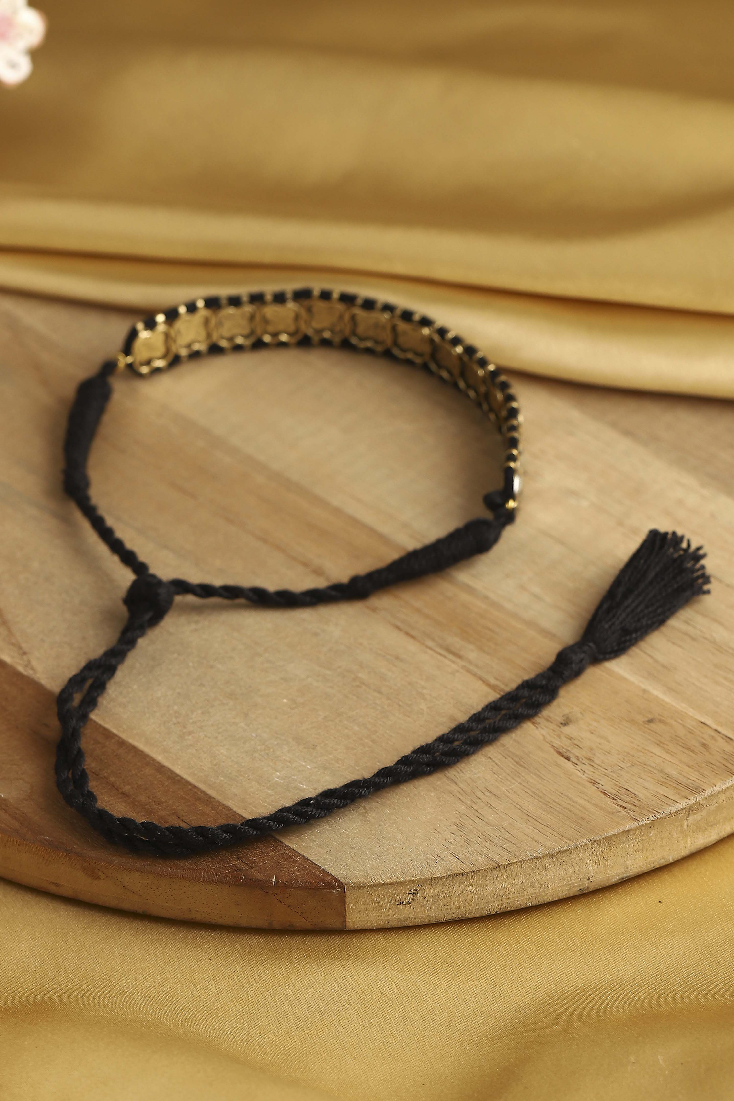 White Brass Kundan Necklace image number 2