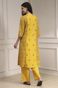 Yellow Cotton Printed A-Line Suit Set image number 5