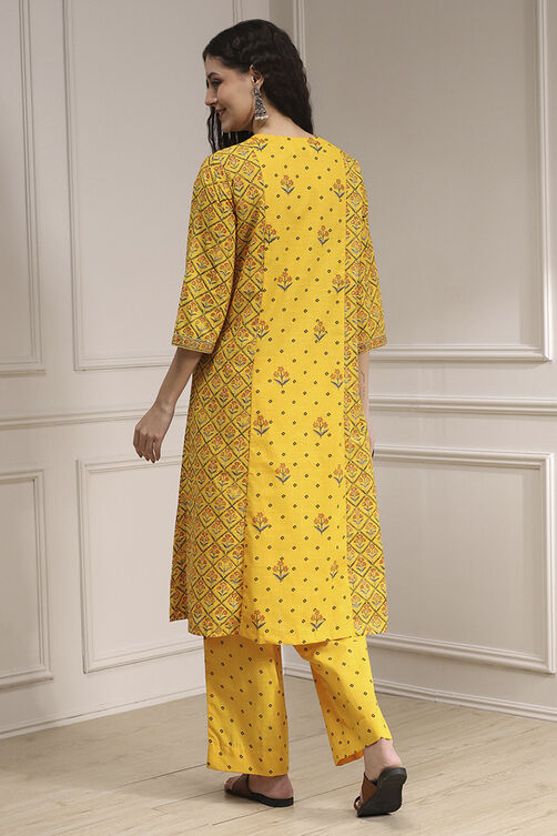 Beige Cotton Printed A-Line Suit Set image number 5