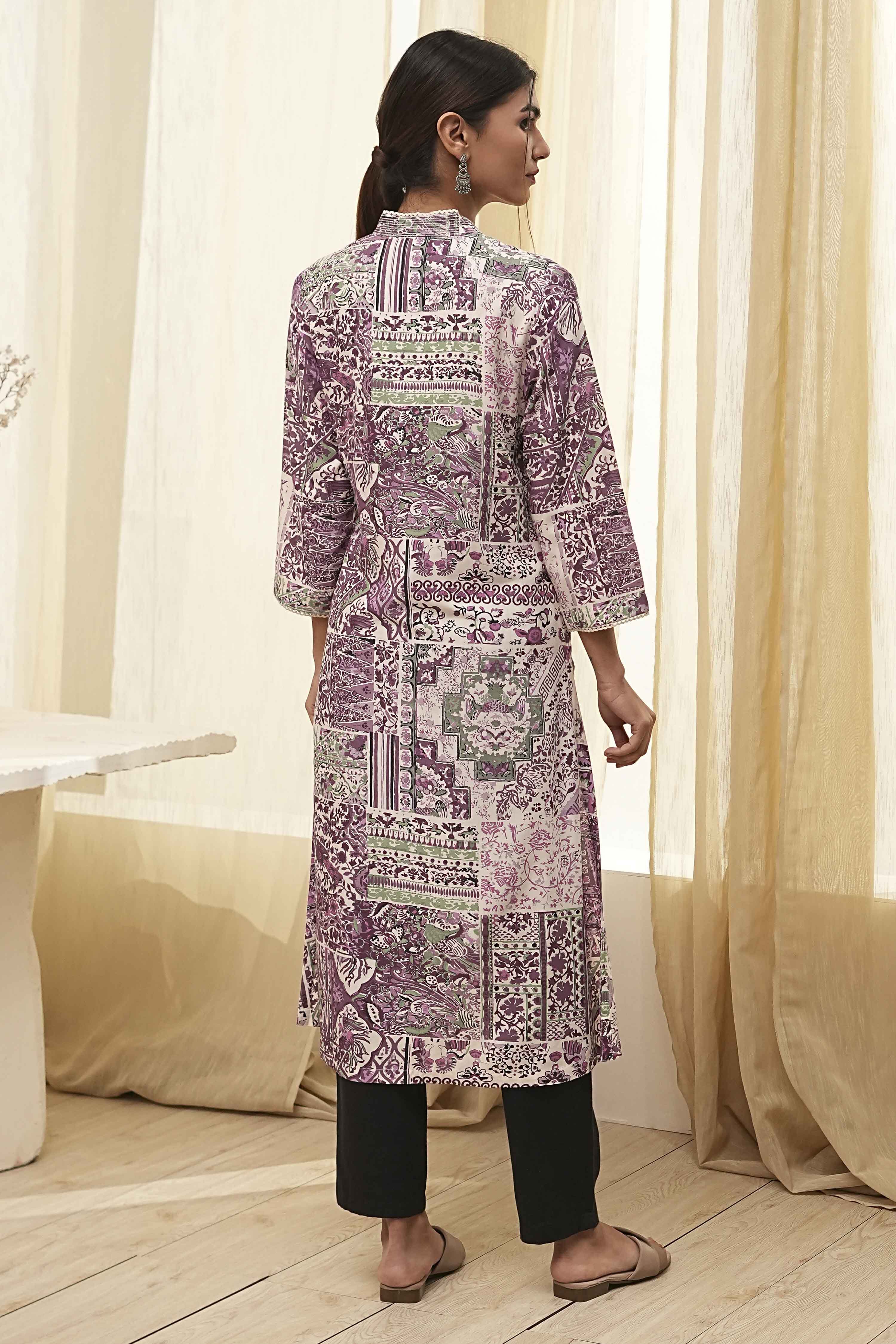 Plum and Off-White Printed Straight Kurta image number 3