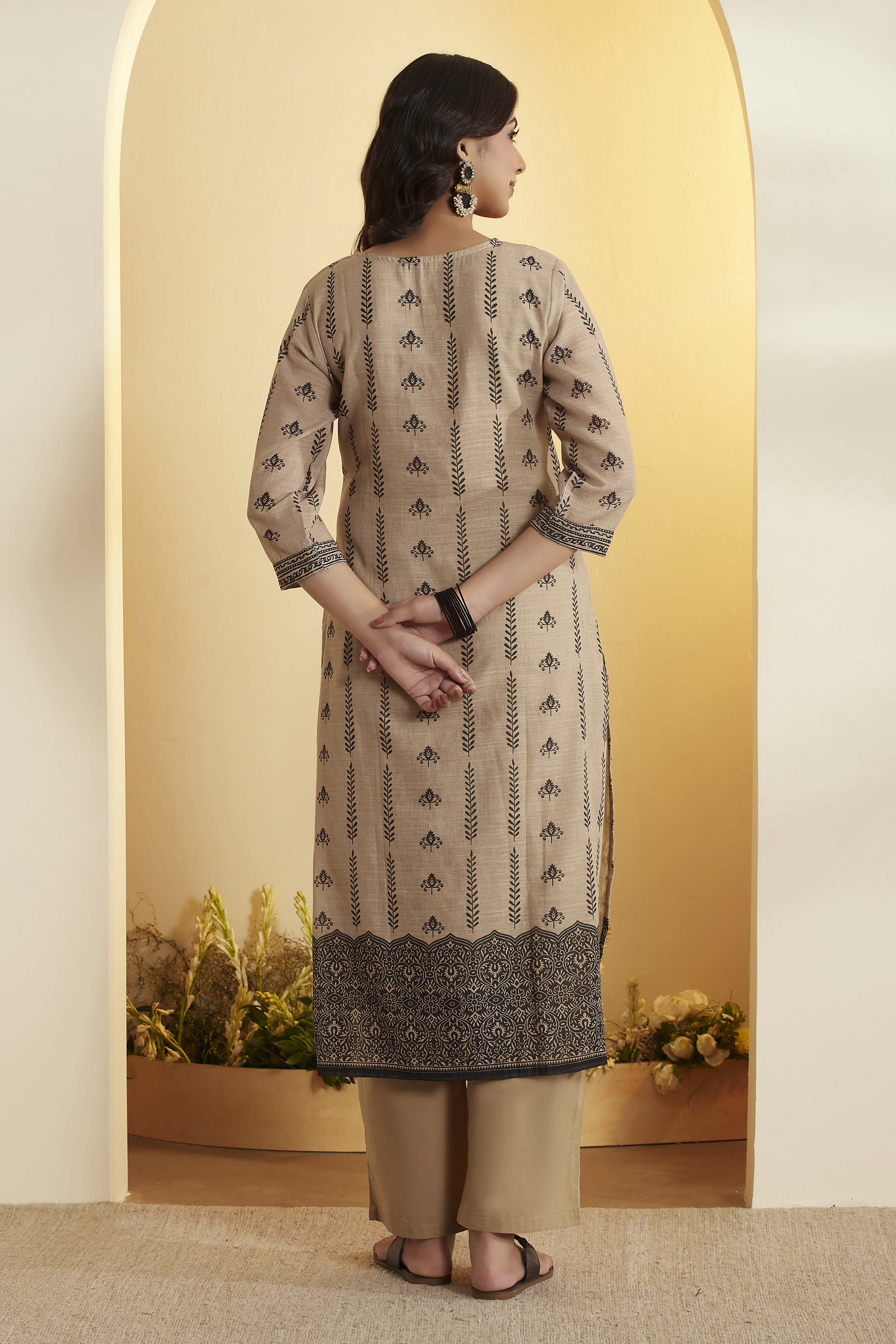 Beige Traditional Motifs Poly Linen Kurta Set image number 1