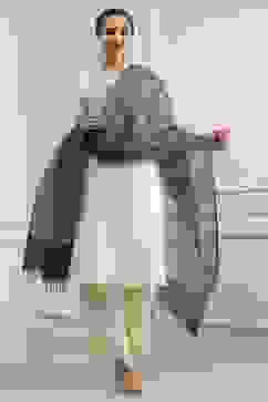 Black Polyester Yarndyed Dupatta image number 0