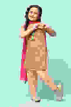 Peach Cotton Straight Printed Kurta Salwar Suit Set image number 0