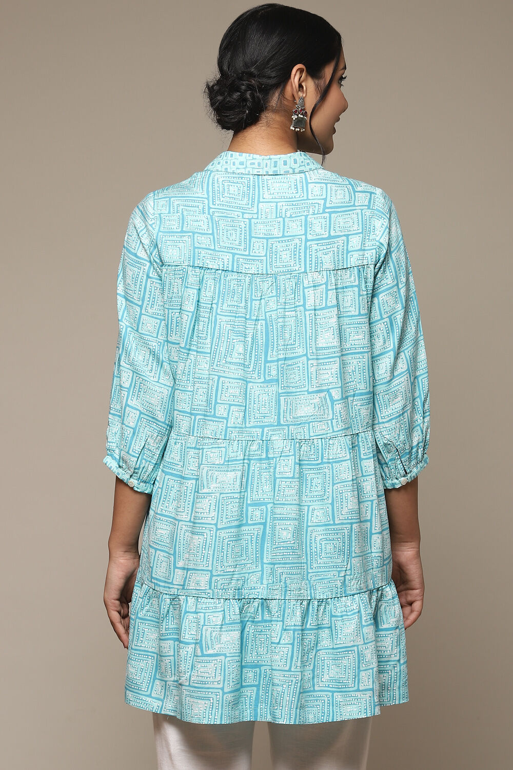 Red LIVA Printed Shirt image number 4