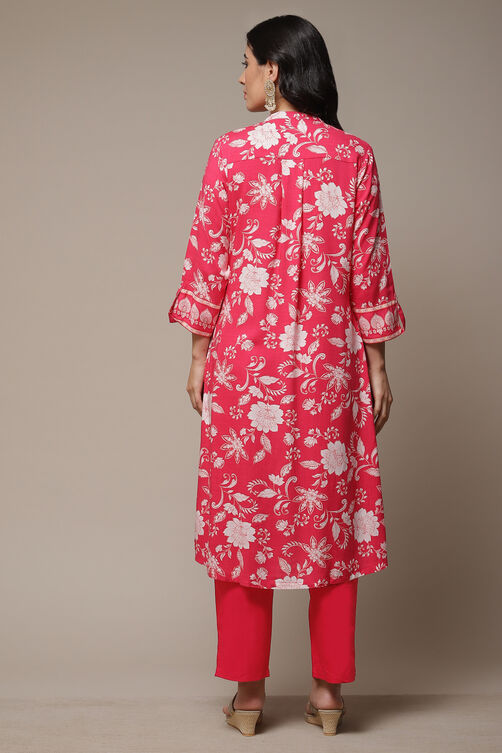 Pink LIVA Straight Printed Kurta image number 2